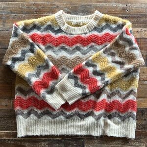 Women’s Illa Illa softest coziest sweater.  Size s/m